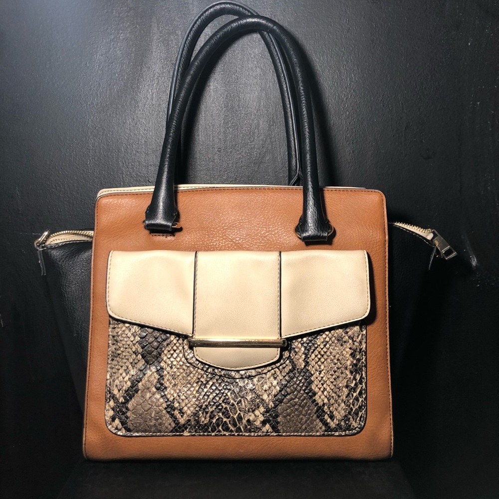 ALDO medium sized brown and black purse